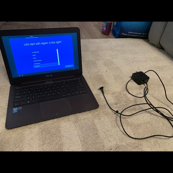 Asus UX305F Laptop - Picture 3 of 6